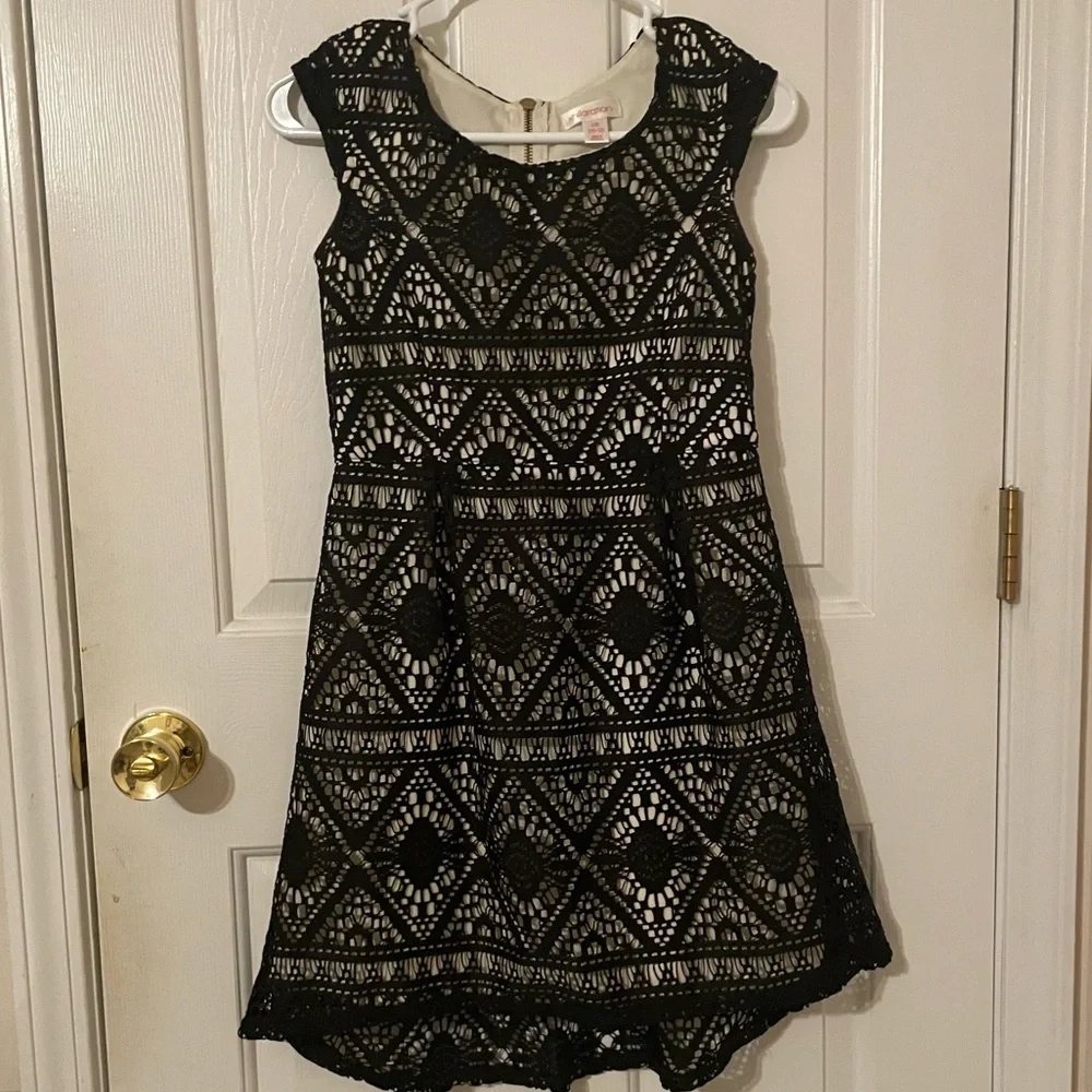 3/$15 Xhilaration Black Crochet Girls Dress - Picture 1 of 2